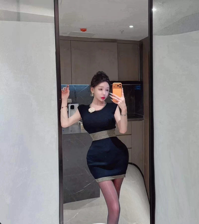 c1c0f660c8bdd24e0ebd8340d3582a8f.jpg